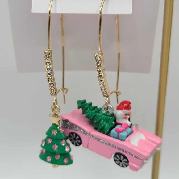 Betsey Johnson Santa Pink Car and Tree Miss Matched Earrings NWT! NEW! - Picture 6 of 7